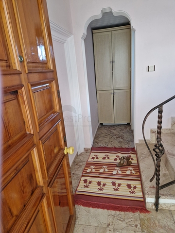 Просторная вилла  3+1 в Паялларе  – комфорт и уют рядом с морем