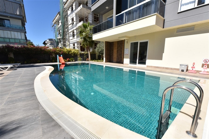 Стильная двухкомнатная квартира в уютном районе Авсаллар