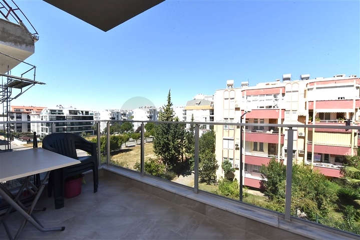 Стильная двухкомнатная квартира в уютном районе Авсаллар