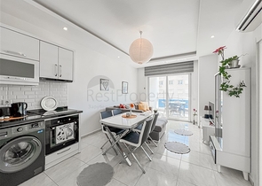 Апартаменты 1+1 в районе Махмутлар