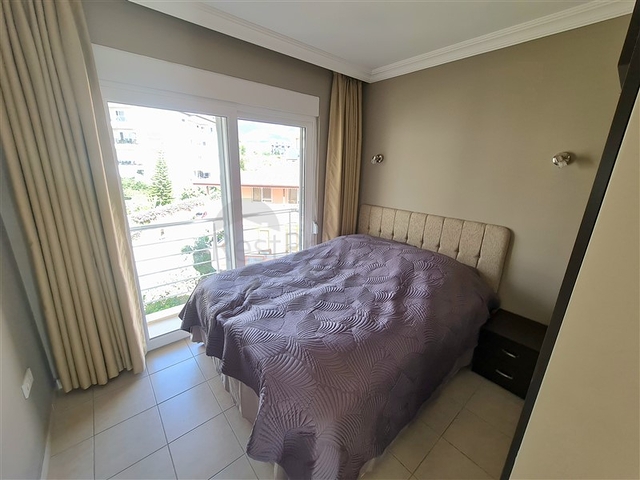 Уютный пентхаус 3+1 с мебелью в районе Оба