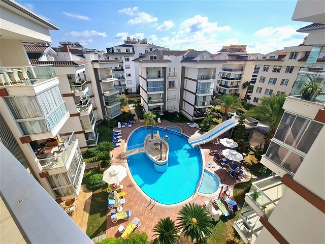 Уютный пентхаус 3+1 с мебелью в районе Оба