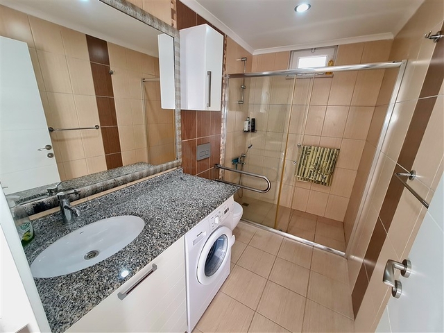 Уютный пентхаус 3+1 с мебелью в районе Оба