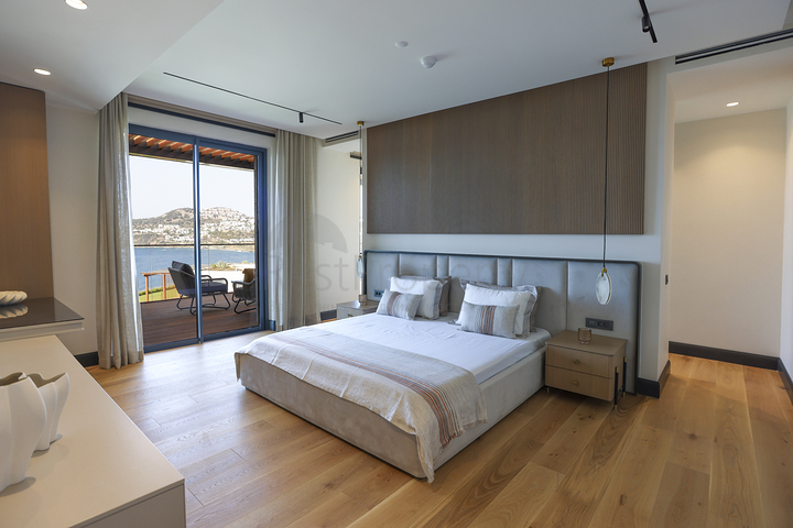 Резиденции и виллы с видом на море в районе Гюмюшлюк