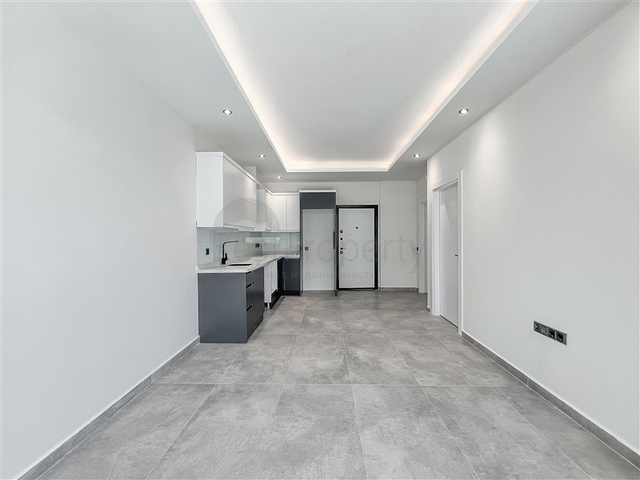 Квартира 1+1 в районе Оба