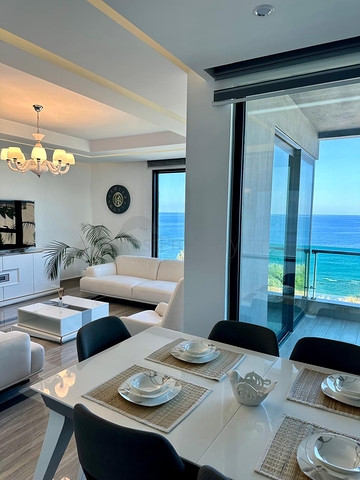 Меблированные апартаменты 3+1 на первой береговой линии