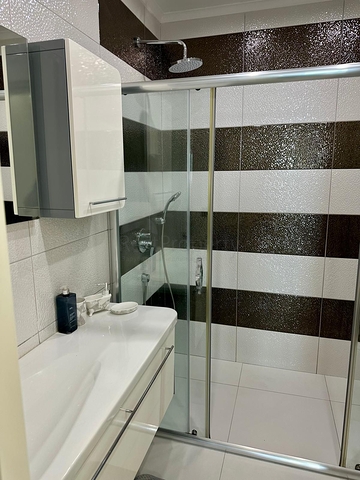 Меблированные апартаменты 3+1 на первой береговой линии