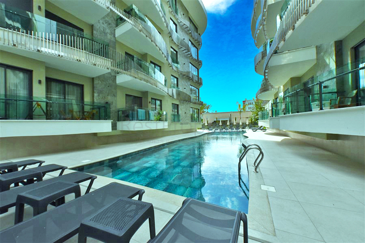 Квартира 1+1 в центре Алании в одном из самых лучших комплексов только на длительный срок