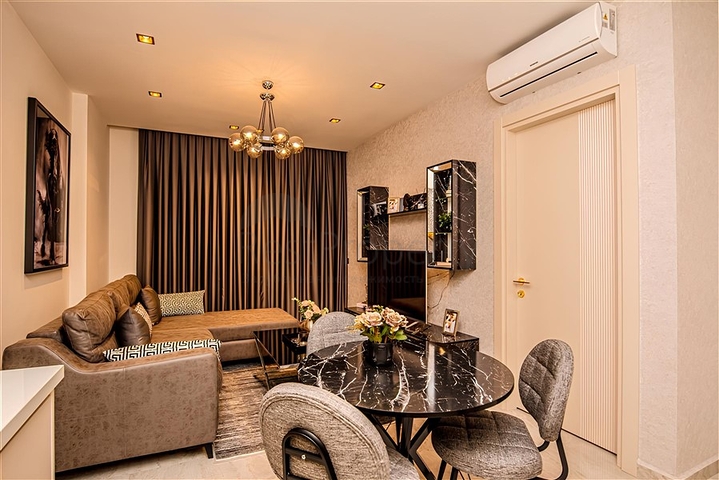 Квартира 1+1 в центре Алании в одном из самых лучших комплексов только на длительный срок