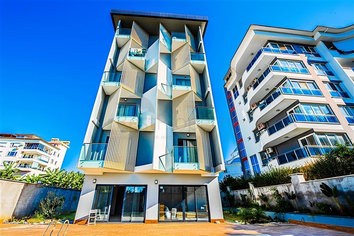 Эксклюзивное предложение- Дом на 10 квартир в Кестеле всего 170 м от моря