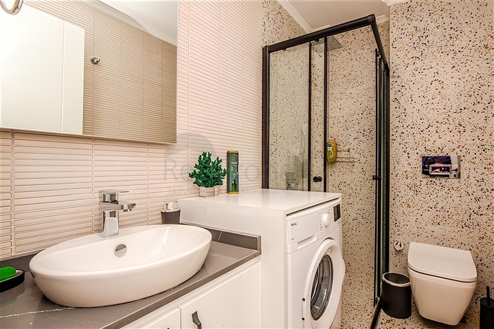 Эксклюзивное предложение- Дом на 10 квартир в Кестеле всего 170 м от моря