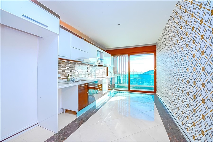 Квартира 3+1 в центре Алании