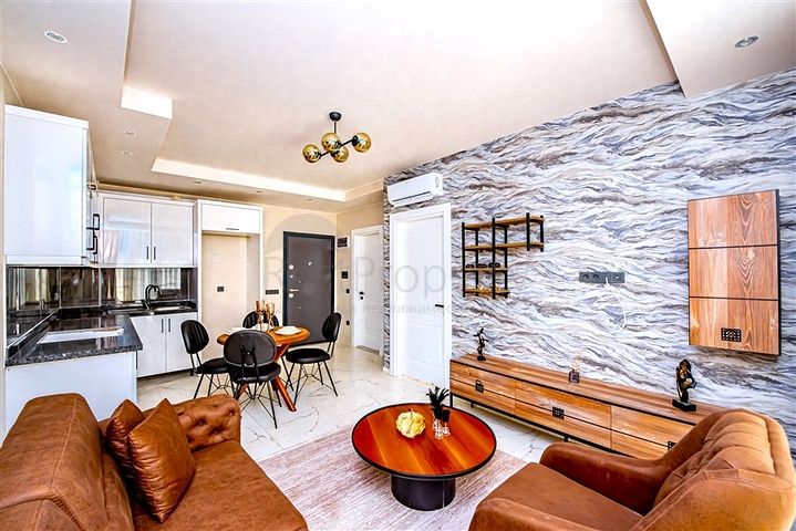 Светлая мебелированная квартира в пешей доступности от моря