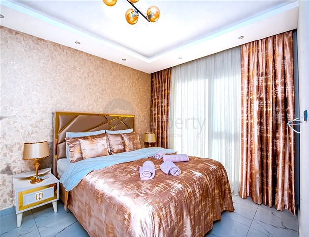 Светлая мебелированная квартира в пешей доступности от моря