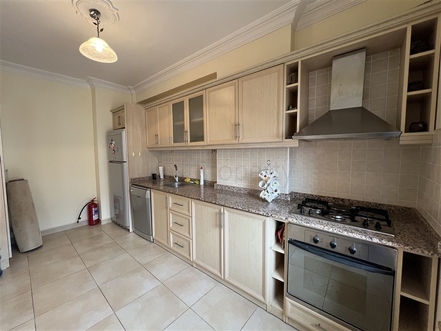 Меблированная квартира 2+1 в центре Алании