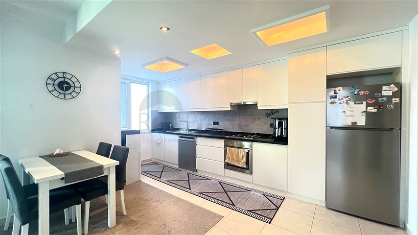 Квартира планировкой 2+1 в 200 м от моря