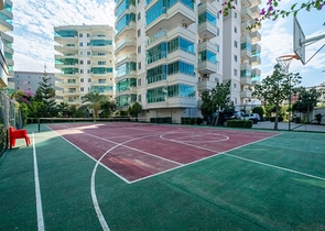 Квартира планировкой 2+1 в 200 м от моря