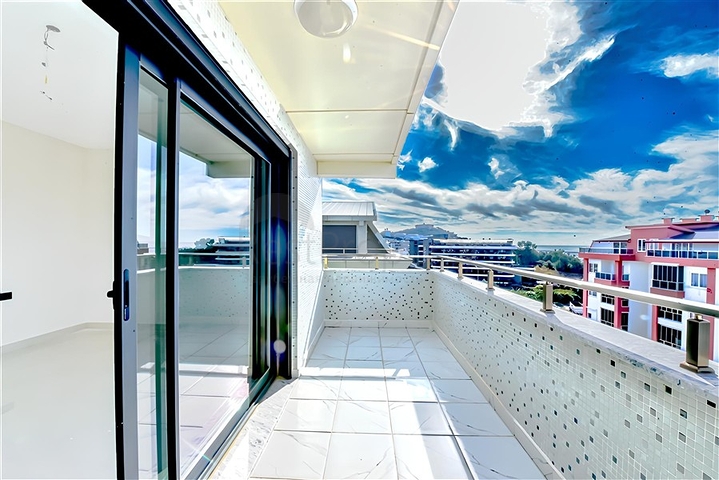 Квартира 4+1 в районе Каргыджак 200 м до моря