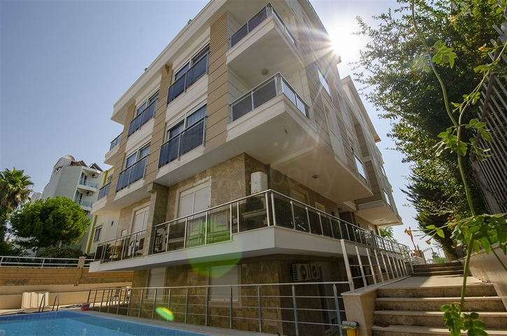 Квартиры 1+1 и 2+1 на продажу с видом на море в Гюрсу Анталья