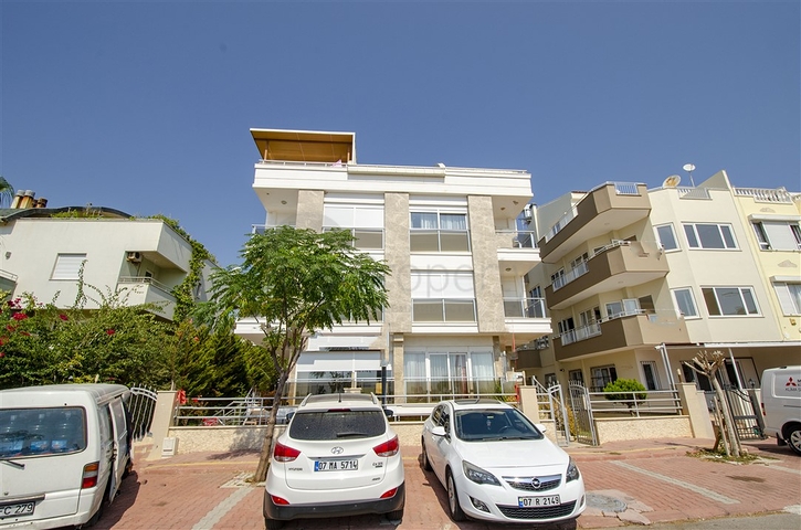 Квартиры 1+1 и 2+1 на продажу с видом на море в Гюрсу Анталья