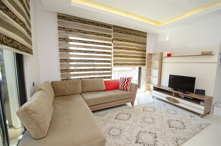 Двухкомнатная квартира с мебелью в комплексе отельного плана