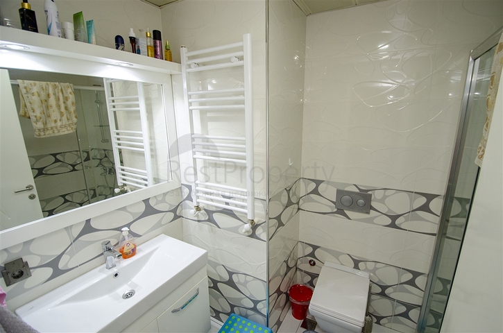 Двухкомнатная квартира с мебелью в комплексе отельного плана