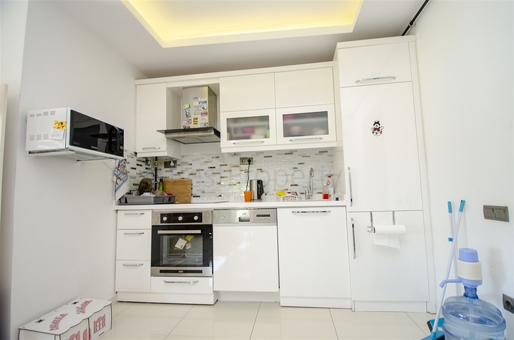 Двухкомнатная квартира с мебелью в комплексе отельного плана