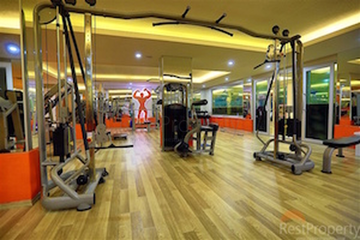 Двухкомнатная квартира с мебелью в комплексе отельного плана