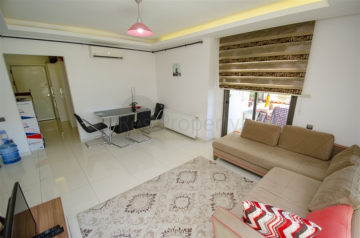 Двухкомнатная квартира с мебелью в комплексе отельного плана