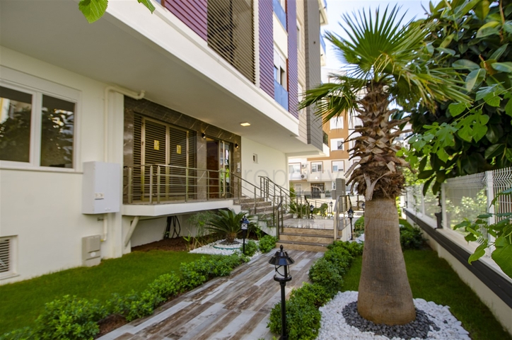 Квартира 2+1 с мебелью в пешей доступности от моря