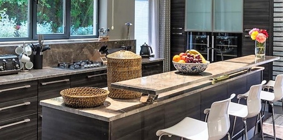 Вилла с большой усадьбой  в районе Фетхие