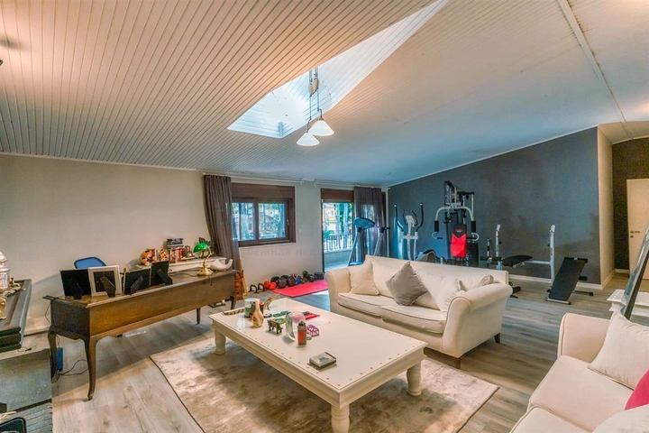 Вилла 7+1 с большим земельным участком в районе Дуаджи - Анталья