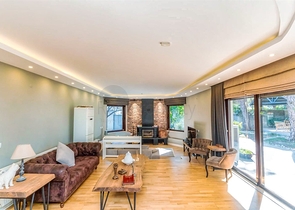 Вилла 7+1 с большим земельным участком в районе Дуаджи - Анталья