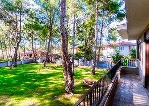 Вилла 7+1 с большим земельным участком в районе Дуаджи - Анталья