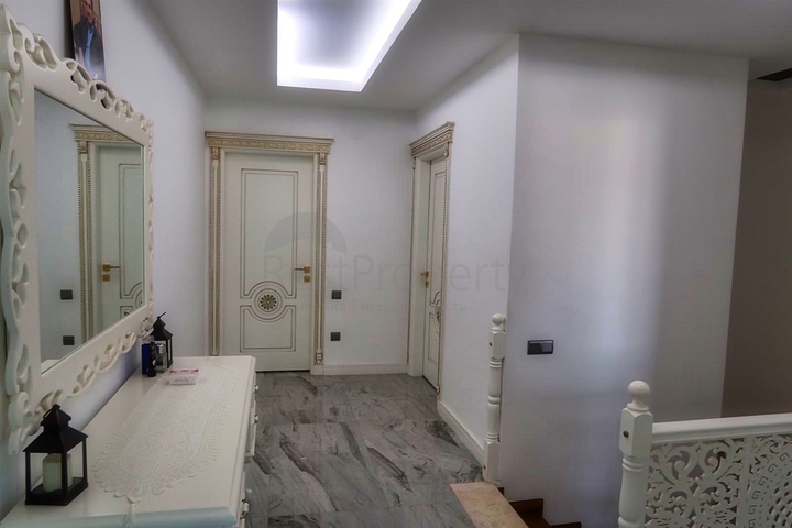 Квартира  4+1 в районе Коньяалты - Анталия   