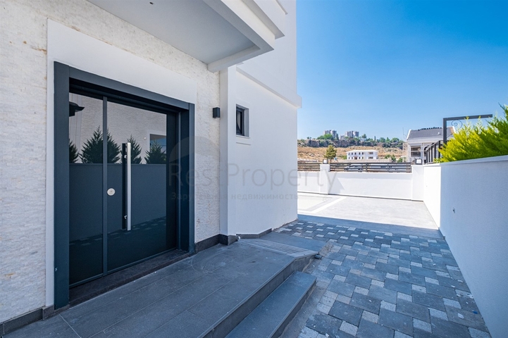 Вилла 4+1 в районе Лара - Анталия