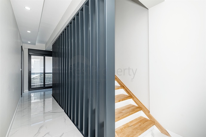 Вилла 4+1 в районе Лара - Анталия