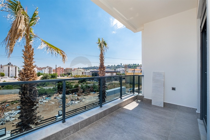 Вилла 4+1 в районе Лара - Анталия