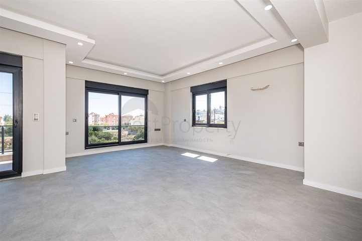 Вилла 4+1 в районе Лара - Анталия