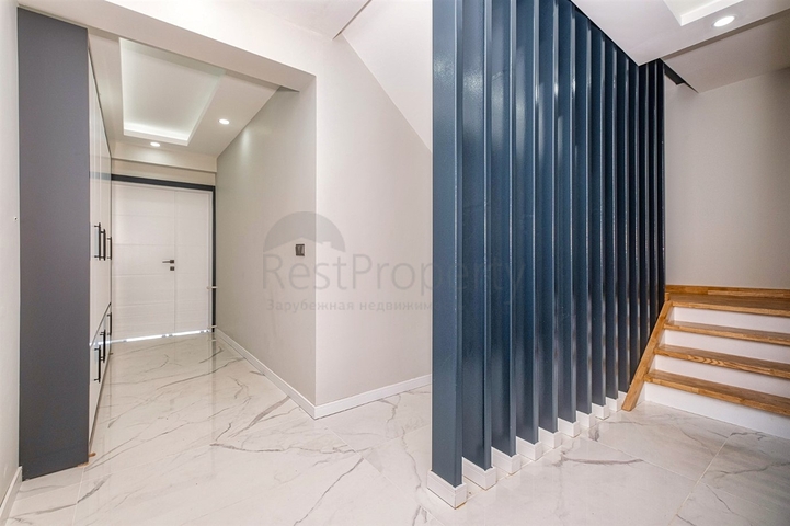 Вилла 4+1 в районе Лара - Анталия