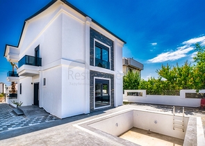 Вилла 4+1 в районе Лара - Анталия