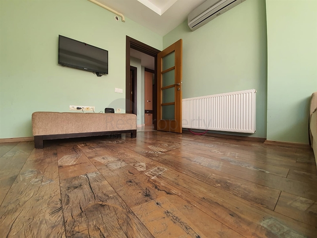 Квартира в 100 метрах от моря , 2+1  микрорайон Гюрсу - Анталия