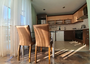 Квартира в 100 метрах от моря , 2+1  микрорайон Гюрсу - Анталия