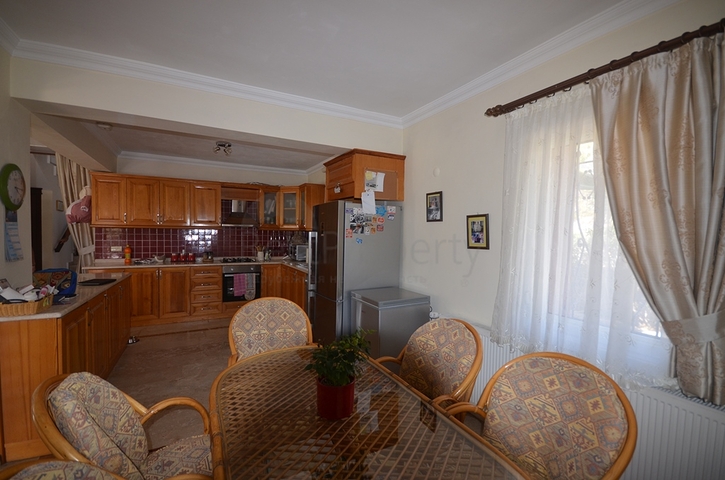 Вилла в микрорайоне Оваджик -  Фетхие