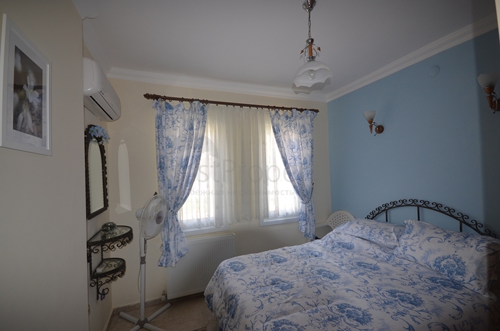 Вилла в микрорайоне Оваджик -  Фетхие