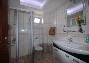 Вилла в микрорайоне Оваджик -  Фетхие