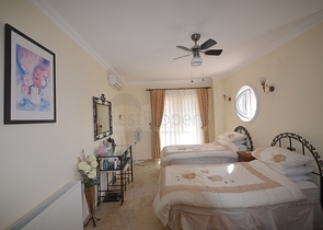 Вилла в микрорайоне Оваджик -  Фетхие