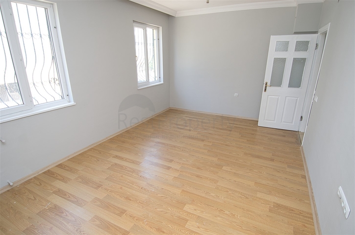 Квартира 2+1 в центре города Анталии