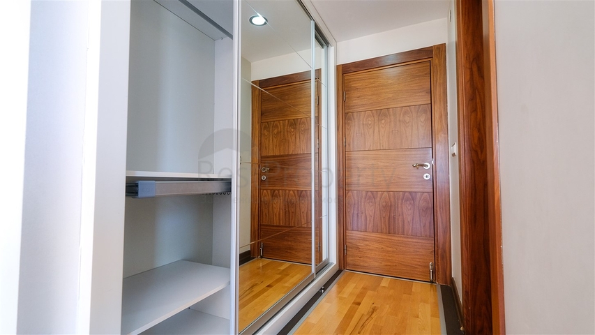 Квартира 4+1 в микрорайоне Гюрсу - Коньяалты 