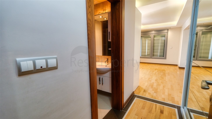 Квартира 4+1 в микрорайоне Гюрсу - Коньяалты 